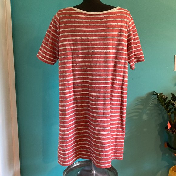 French Terry Dress with Pockets - Picture 2 of 7